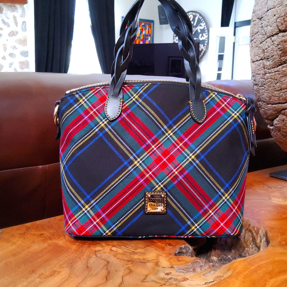 Dooney & Bourke Handbag